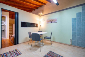 Monastiraki metro st 1 bedroom apartment for 2